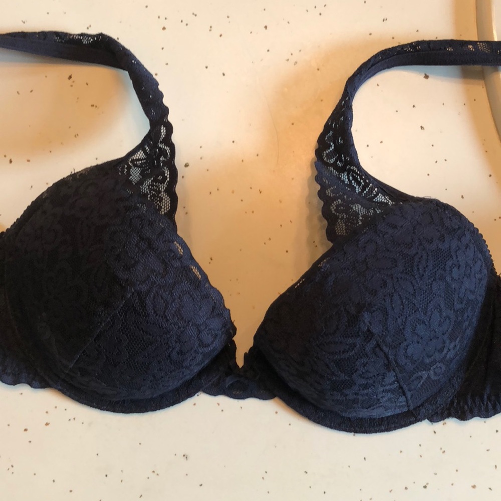 Blue lacy bra never worn